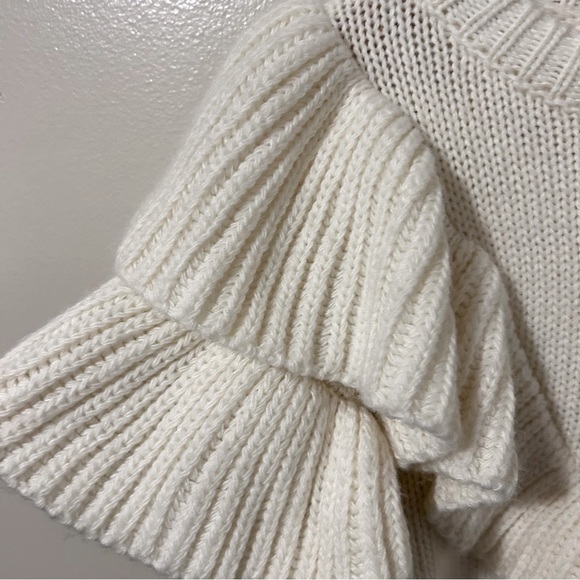 Mink Pink Carice Exaggerated Ruffle Sleeve Knit Cream Sweater Medium Cotton Wool - Picture 4 of 7
